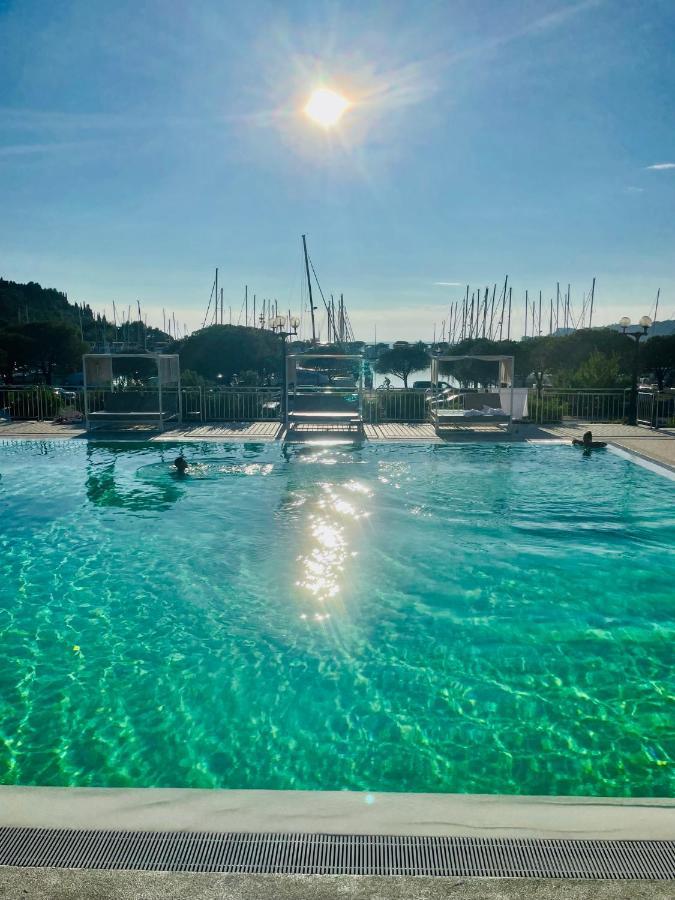 Willa Floating Sea House Miramare Portorož Zewnętrze zdjęcie